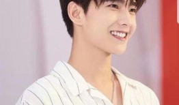 爆料杨洋日常视频大全,明星私下的真实生活